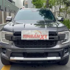 Ford Everest Titanium 2025 Xám 15.200 km