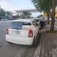 Kia Morning 2012 Số sàn 18 vạn km Trắng