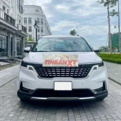 Kia Carnival Signature 2.2D 2022 68000 km Trắng