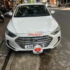 Hyundai Elantra 2018 Số sàn Trắng