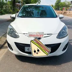 Mazda Mazda 2 Trắng Tự động Xăng