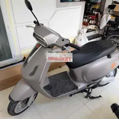 Xe máy điện Yadea Oris Xám Như mới