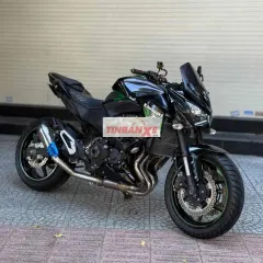 Kawasaki Z800 ABS nhiều đồ chơi