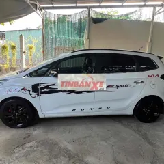 Kia Rondo Trắng 7 chỗ Xe gia đình