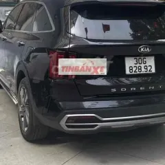 Kia Sorento Đen