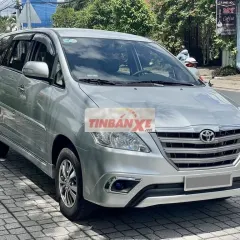 Toyota Innova 2.0E 2015 số sàn màu xám