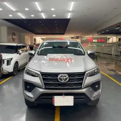 Toyota Fortuner 2020 Số sàn Máy Dầu Bạc