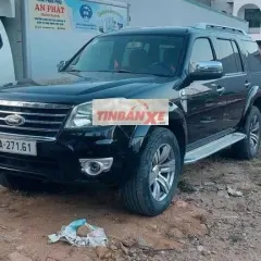 Ford Everest 2024 Máy dầu Số sàn 7 chỗ Đen