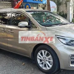 Kia Sedona Luxury 2021, xe gia đình 1 đời chủ.