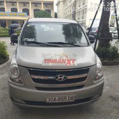 Hyundai Starex 9 chỗ, 2015 số tự động
