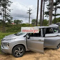 Mitsubishi Xpander Premium 2022 Bạc Dưới 50.000 km