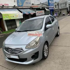 Mitsubishi Attrage xám Bạc 5 chỗ 152178 km