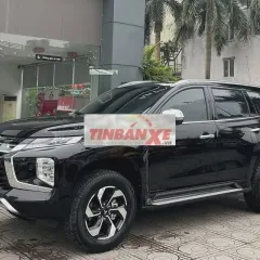 Mitsubishi Pajero Sport 3.0 V6 Đen Tự động 8 cấp