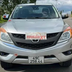 Mazda BT-50 Bạc Tự động 2 cầu