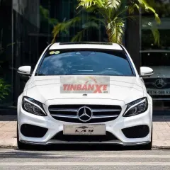 Mercedes C300 AMG Model 2018 Trắng/Đỏ thể thao