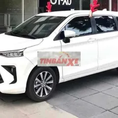 Toyota Avanza 7 chỗ Trắng 25.000 km