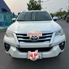 Toyota Fortuner 2017 Trắng xe cam kết rin 100%