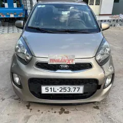 cần bán Kia Morning 2016 vàng cát chín chủ