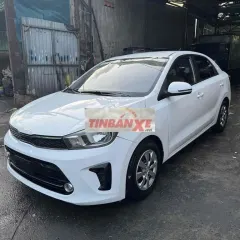 Kia Soluto 2022 số sàn màu Trắng