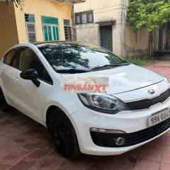Kia Rio Trắng 5 chỗ Sàn Xăng