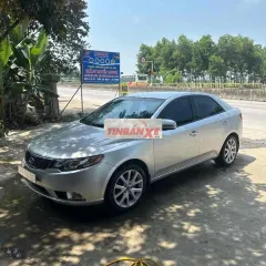 Kia Forte Bạc Số sàn 5 chỗ