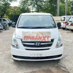 Hyundai Starex tải van 2015 số sàn Trắng