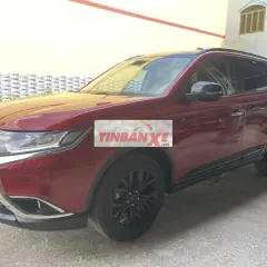 Outlander 4x4 2019 Đỏ Ruby Hàng Hiếm Muộn