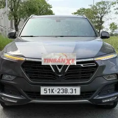 VinFast Lux SA 2.0Turbo 2022 một chủ xe đẹp đi ít