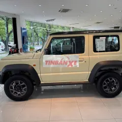 Suzuki Jimny Trắng Ngà Khuyến mãi khủng
