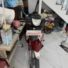 Suzuki Smash Revo Đỏ đen