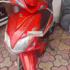 Yamaha Luvias Đỏ