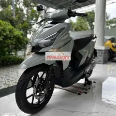 Xe máy điện Yadea Velax 2025 Xám 7300 km
