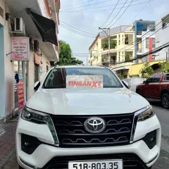 Toyota Fortuner 2021 SUV 7 chỗ Trắng