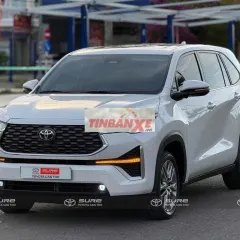 Toyota Innova Cross Hybrid 2024