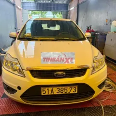Ford Focus 2012 Trắng
