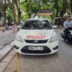 Ford Focus 2012 Trắng