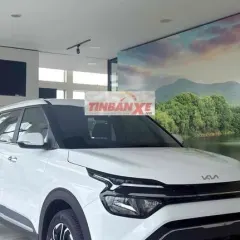 Carens 1.5L Deluxe 157tr nhận xe bon bon