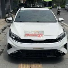 Kia K3 Premium 2.0 AT 2025 Trắng cam360 màn androi