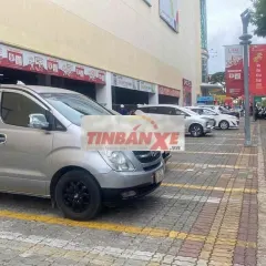 Hyundai Starex 2014 Bạc