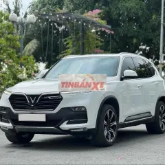 Vinfast Lux SA Premium 2022 -Trắng - 5v8km