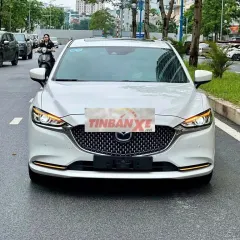 Mazda 6 Signature Premium 2022 Trắng | 64,000 Km