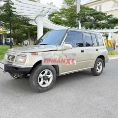 Suzuki Vitara 2005 Số sàn Vàng cát Nhập khẩu