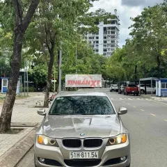 BMW 320i model 2010 Vàng cát