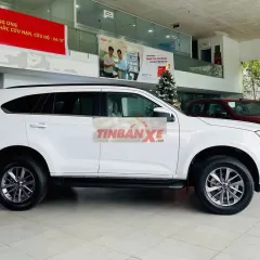 Isuzu mu-x b7 plus 4x2 AT 2025 trắng