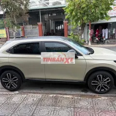 Honda HR-V e:HEV 2025 Vàng cát