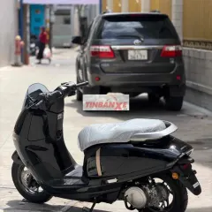 Xe máy điện Honda CUV E Đen, Bạc