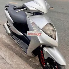 Honda Dylan Bạc