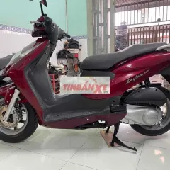 Honda Dylan màu Đỏ