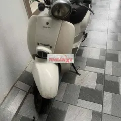 Honda Scoopy Nữ màu Trắng