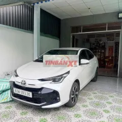 Toyota Vios 2024 CVT bản E 28000 km Trắng